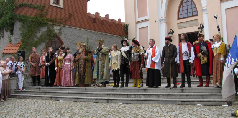 Hołd Ruski na otwarcie Jarmarku św. Jakuba - Zdjęcie główne