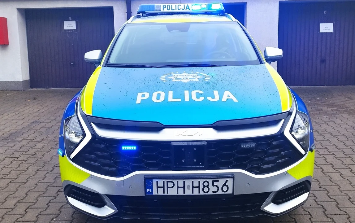 Nowy radiowóz dla Gostynińskiej Policji. Kosztował ponad 160 tys. zł - Zdjęcie główne