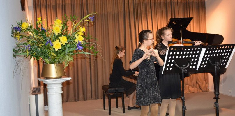 Młodzież zagrała na urodzinach Chopina - Zdjęcie główne