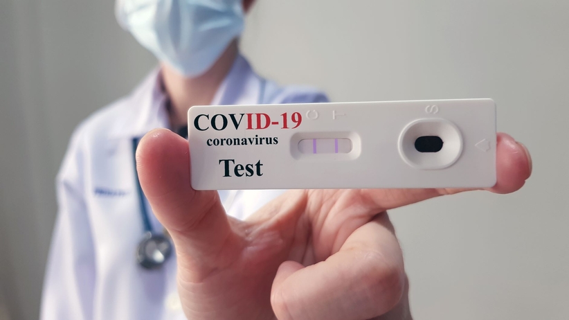 Testy na koronawirusa bez skierowania. Wystarczy wypełnić ten formularz - Zdjęcie główne