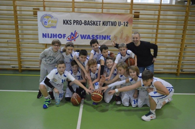 Dobre występy żaków KKS Pro-Basket Nijhof Wassink Kutno na turnieju w Kutnie  - Zdjęcie główne