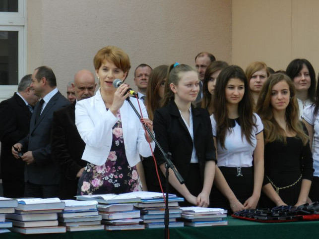 Organizują się na Facebooku w obronie odwołanej wicedyrektor Anny Pietrzak - Zdjęcie główne
