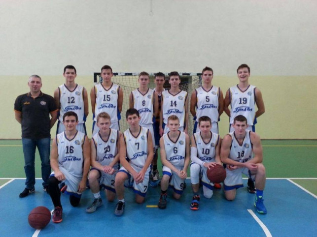 Wygrana juniorów KKS Pro-Basket Kutno w pierwszym meczu na turnieju strefowym  - Zdjęcie główne