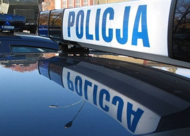 Potrącenie policjanta w Dąbrowicach - Zdjęcie główne