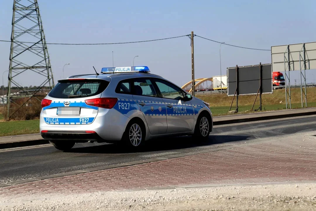 Wypadki, kolizje i pijani kierowcy. Policja podsumowuje majówkę na drogach powiatu kutnowskiego - Zdjęcie główne