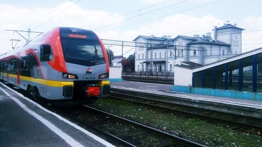Uwaga pasażerowie! Jest nowy rozkład jazdy ŁKA, w tym na linii Łódź - Kutno - Zdjęcie główne