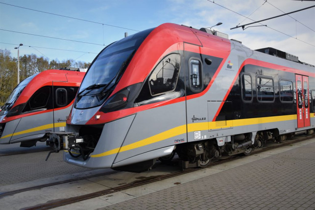 [ZDJĘCIA] Świetne wieści dla pasażerów! Nowe pociągi i nowe połączenia - Zdjęcie główne