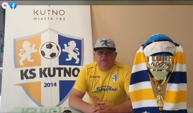 [WIDEO] Prezes KS Kutno wkracza do gry i rapuje w #hot16challenge 2. Następni będą piłkarze! - Zdjęcie główne