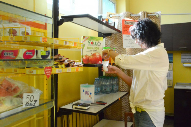 Zdrowa żywność rujnuje szkolne sklepiki - Zdjęcie główne