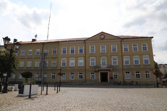 Nowe obostrzenia: ważne informacje od UM Kutno - Zdjęcie główne