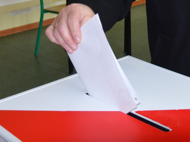Zarejestrowali kandydatów do parlamentu - Zdjęcie główne