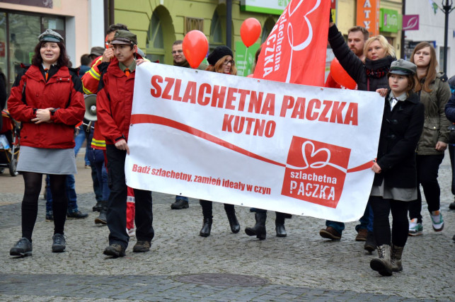 Zbigniew Burzyński objął honorowym patronatem XIV edycję Szlachetnej Paczki - Zdjęcie główne