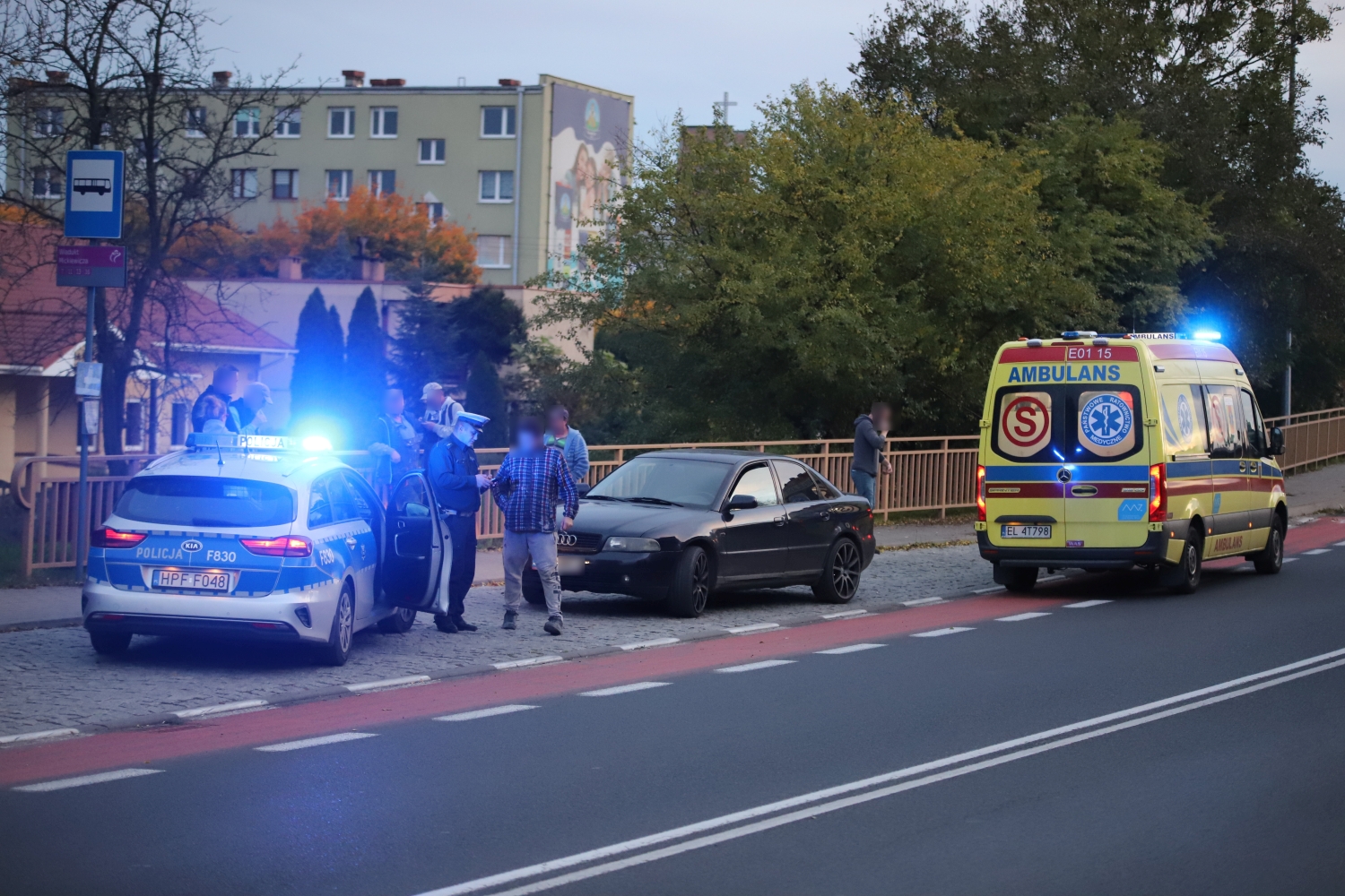 Wypadek na Łęczyckiej. Jedna osoba poszkodowana [ZDJĘCIA] - Zdjęcie główne