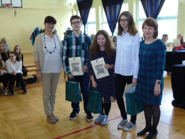 Gimnazjaliści walczyli w konkursie Mickiewiczowskim - Zdjęcie główne