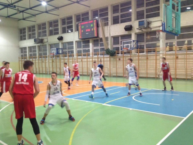 Wysoka wygrana Juniorów KKS Pro-Basket Kutno  - Zdjęcie główne
