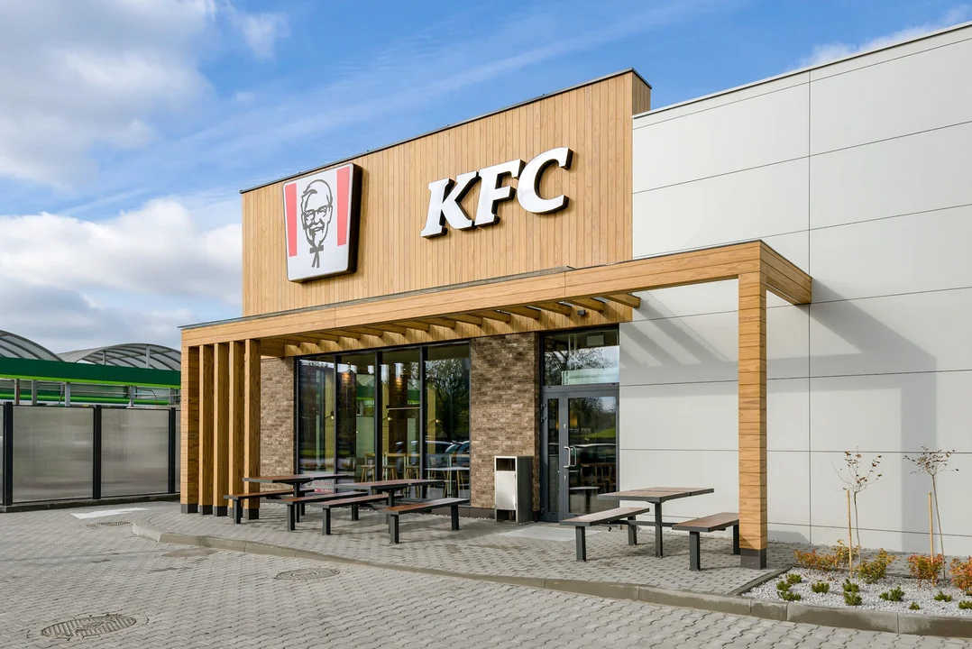 Otwarcie KFC w Kutnie coraz bliżej! Restauracja szuka pracowników - Zdjęcie główne