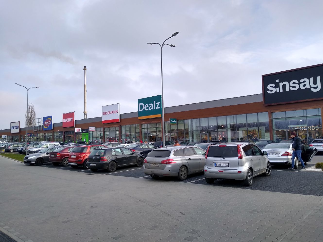 Coraz bliżej do otwarcia nowego sklepu w pasażu przy Żwirki i Wigury [ZDJĘCIA] - Zdjęcie główne