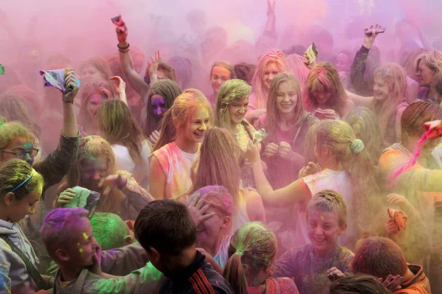 To już dziś! Święto Kolorów i Dzień Baniek Mydlanych w Łęczycy - Zdjęcie główne