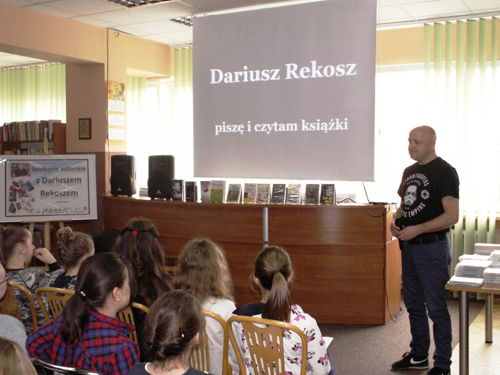 Spotkanie autorskie z Dariuszem Rekoszem - Zdjęcie główne