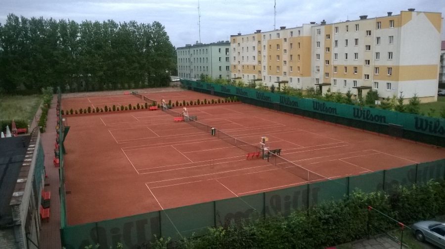 Przyjaciele Szlachcica Boruty zagrają w tenisa ziemnego - Zdjęcie główne