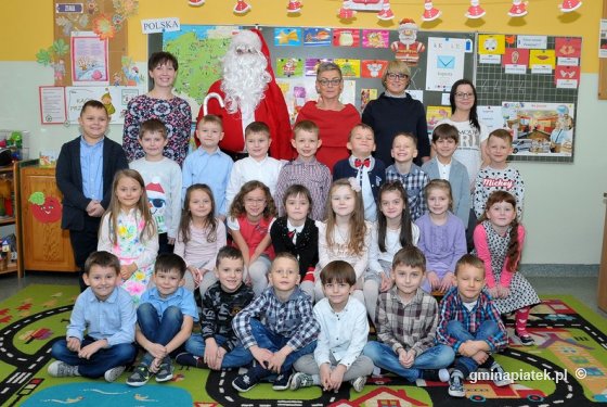 Mikołaj odwiedził przedszkolaki z gminy Piątek [ZDJĘCIA] - Zdjęcie główne