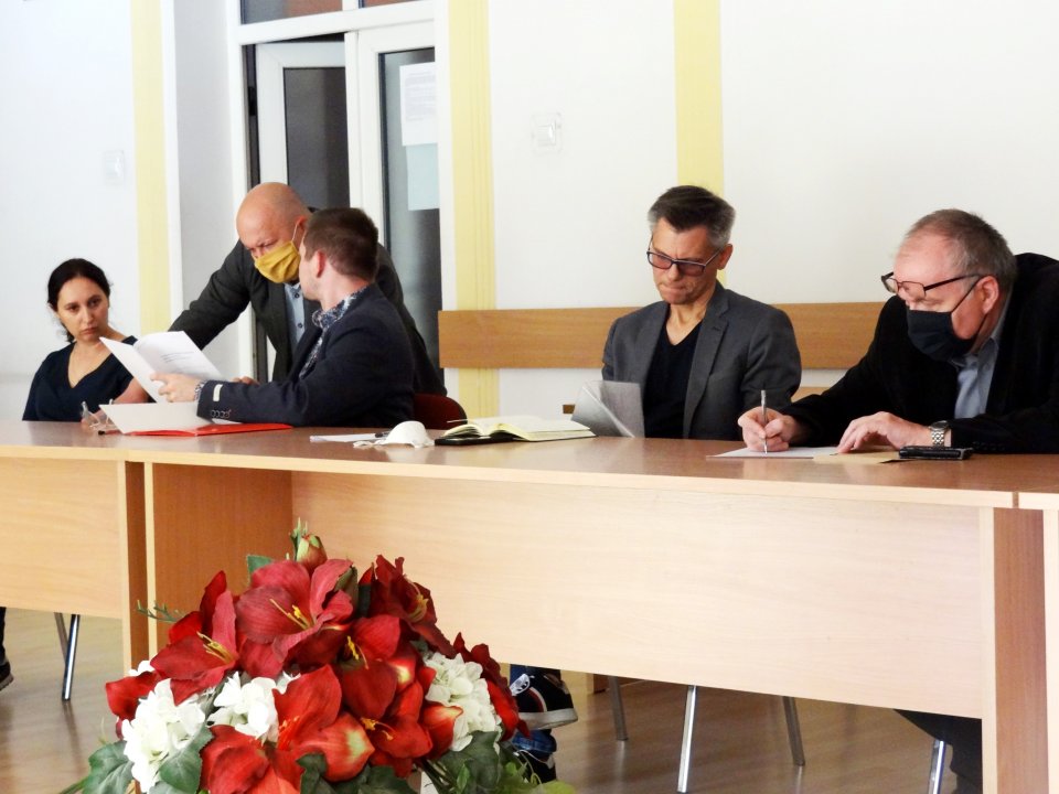 Rozmowy dyrektorów szkół z PKS w Łęczycy - Zdjęcie główne