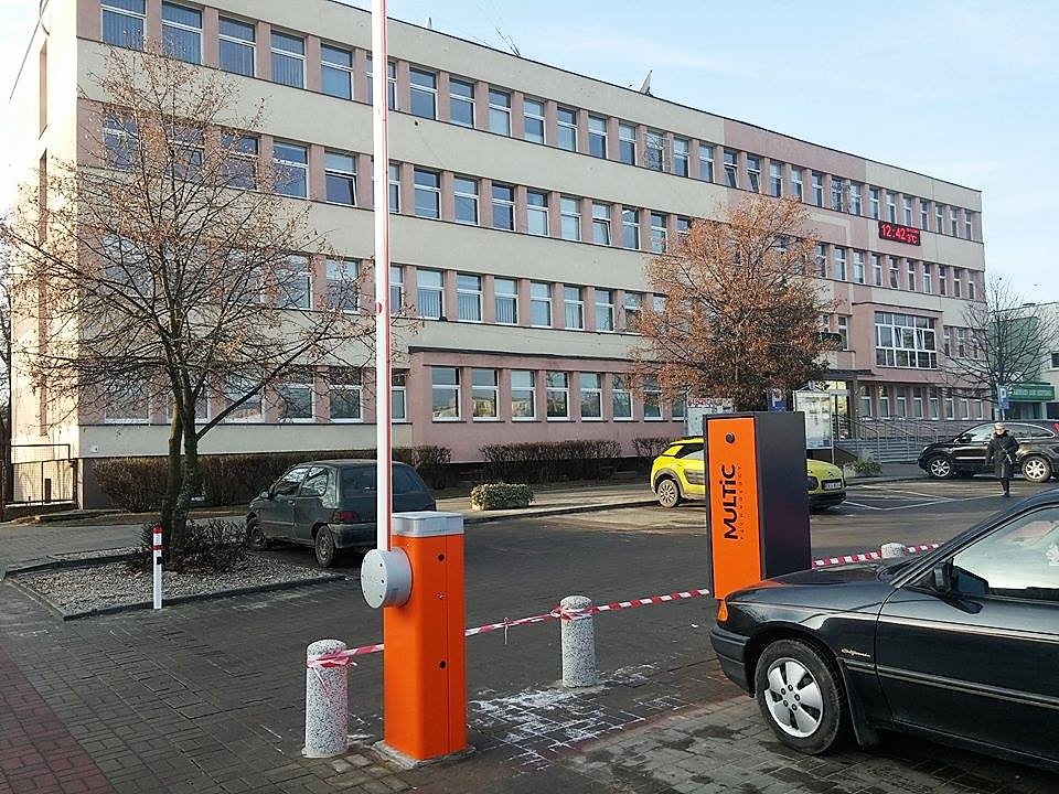 Będziemy parkowali za darmo dłużej? Jest opinia komisji - Zdjęcie główne