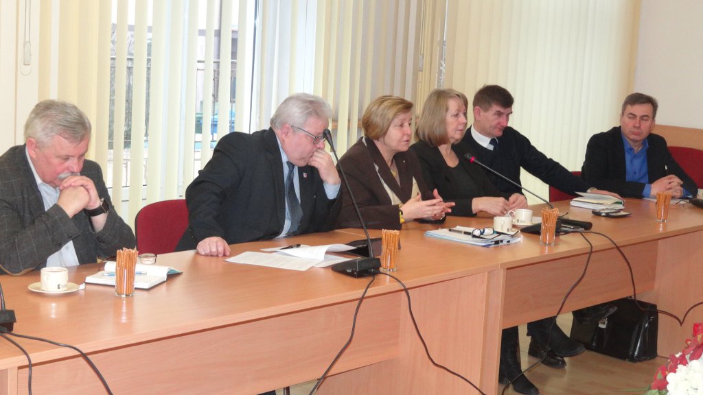 Komisje Rady Powiatu Łęczyckiego debatowały o rozwoju powiatu - Zdjęcie główne
