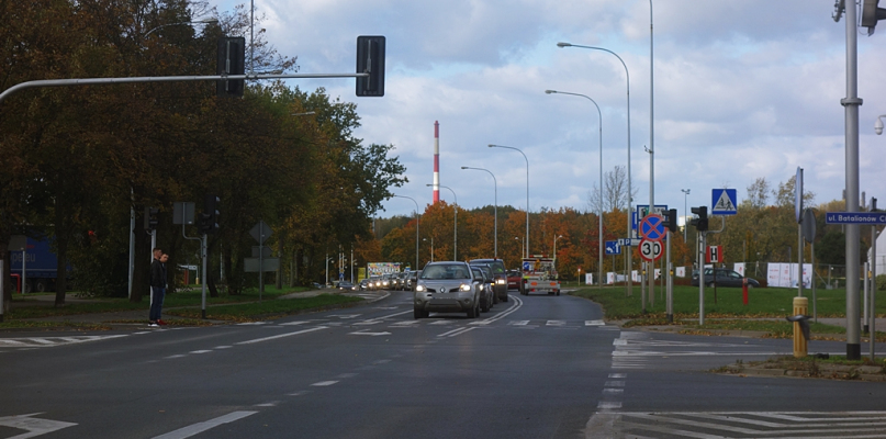 Podpisano umowę na przebudowę ul. Łukasiewicza. Prace ruszą w tym roku - Zdjęcie główne