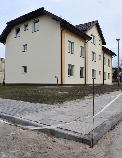 Lokatorzy już z kluczami do nowych mieszkań [FOTO] - Zdjęcie główne