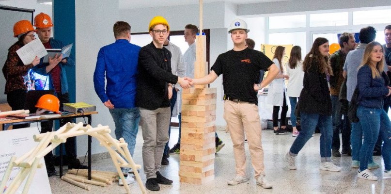 Kusili kandydatów podczas Drzwi Otwartych - Zdjęcie główne
