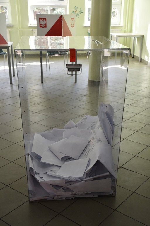Frekwencja w lokalach wyborczych - Zdjęcie główne
