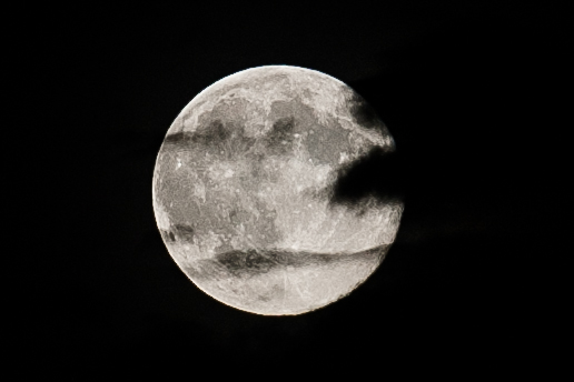 Na niebie było widać superksiężyc [FOTO] - Zdjęcie główne
