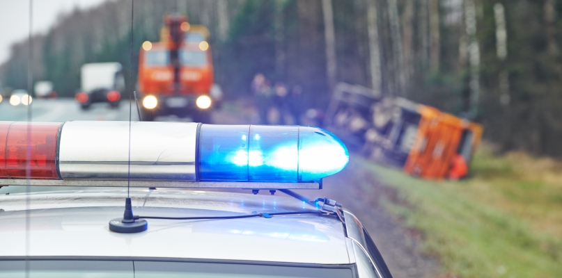 Dwa auta zderzyły się na Dobrzykowskiej - Zdjęcie główne