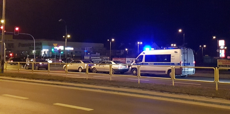 Pijany kierowca spowodował stłuczkę na Podolszycach - Zdjęcie główne