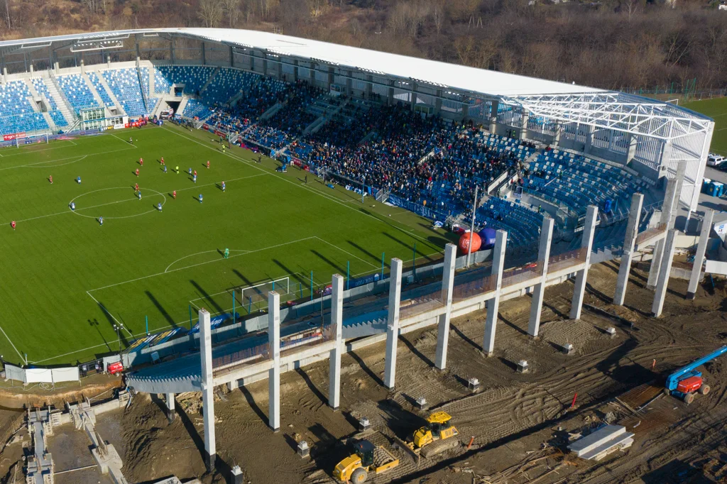 Tak wyglądał stadion Wisły Płock w meczu z Piastem Gliwice [ZDJĘCIA] - Zdjęcie główne