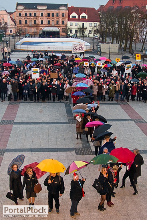 Strajk Kobiet w Płocku - Zdjęcie główne