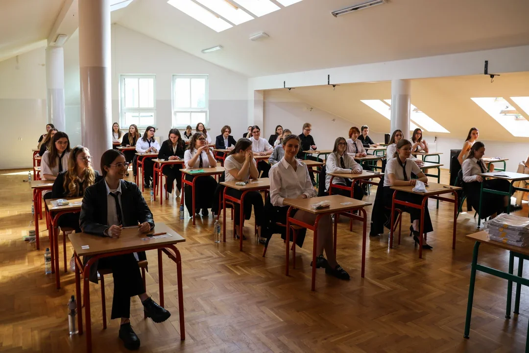 Poznaliśmy wyniki matur! Jak poradzili sobie uczniowie z powiatu? - Zdjęcie główne