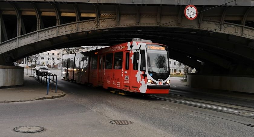 Koniec ze zrywaniem sieci trakcyjnej na Hallera? [WIDEO] - Zdjęcie główne