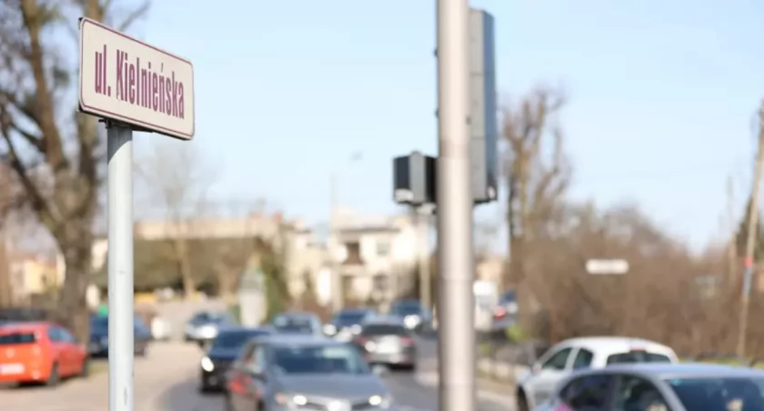 Skrzyżowanie na Kielnieńskiej znowu zamknięte. Kolejny etap remontu - Zdjęcie główne