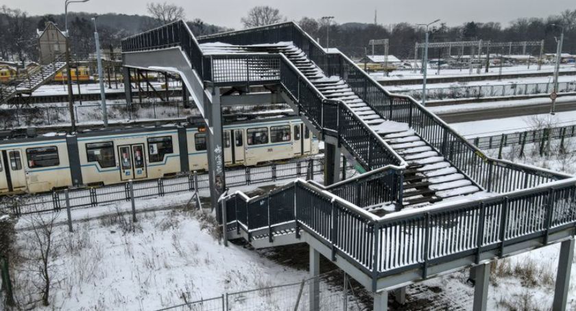 Kto zaprojektuje kładkę nad torami przy SKM Gdańsk Stocznia? - Zdjęcie główne