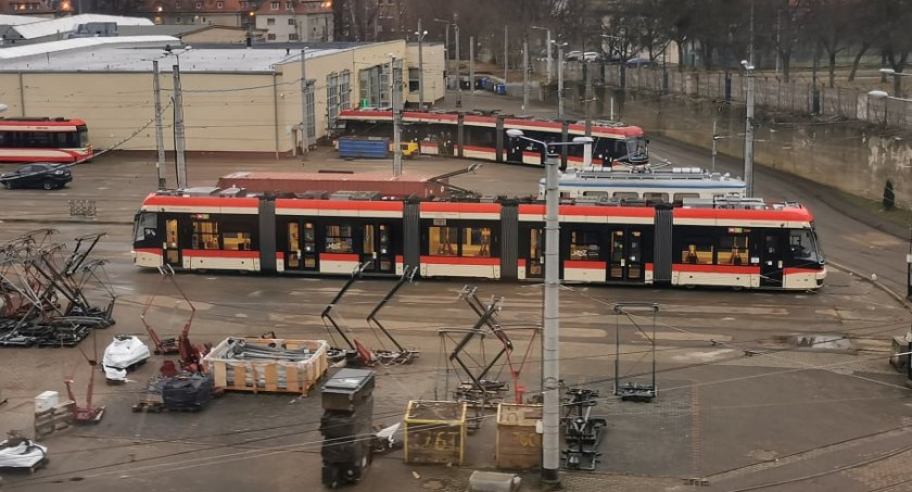 Co z zajezdniami na Ujeścisku? Priorytetem tramwaje - Zdjęcie główne