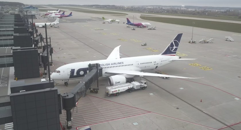 Dreamliner zabrał pasażerów z Gdańska. Będzie latał co tydzień [WIDEO] - Zdjęcie główne