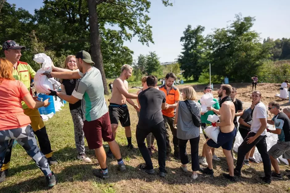 Niesamowita mobilizacja mieszkańców Gdańska [ZDJĘCIA] - Zdjęcie główne