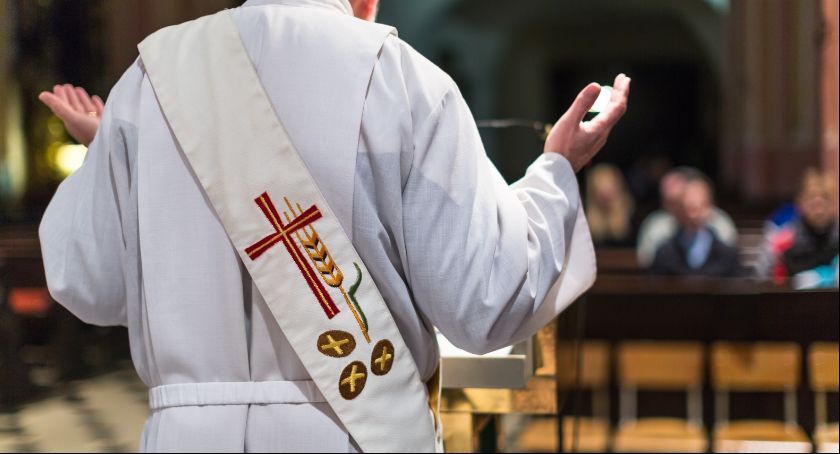 Dłuższa formacja przyszłych księży w Gdańskim Seminarium Duchownym - Zdjęcie główne