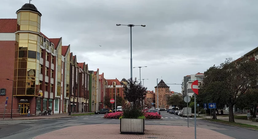 Zielono i bez parkingu. Długie Ogrody do remontu - Zdjęcie główne