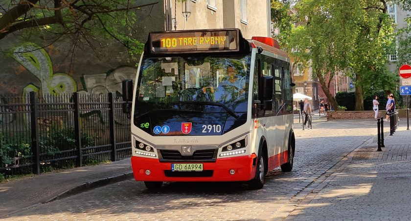 Śródmieście. Pojarmarkowe zmiany na liniach autobusowych - Zdjęcie główne