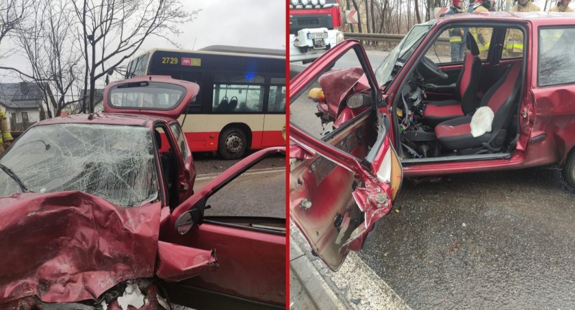 Wypadek z udziałem miejskiego autobusu. Jedna osoba ranna - Zdjęcie główne