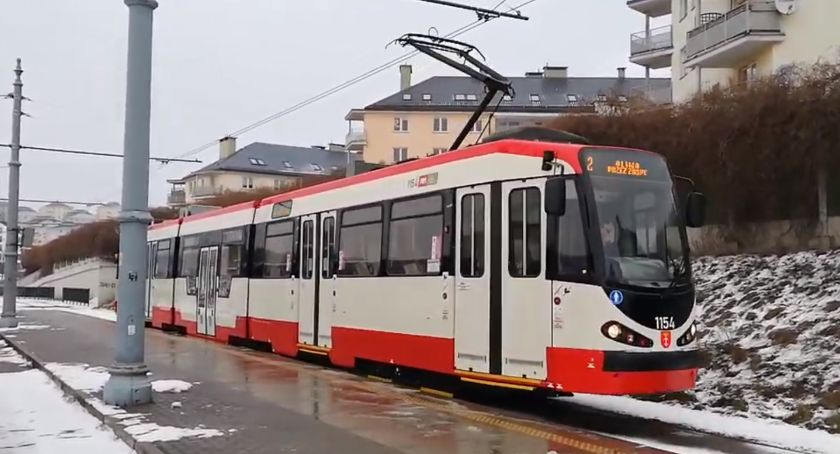 Tramwaj w nowym malowaniu wyjechał na trasę. Na kilka godzin [WIDEO] - Zdjęcie główne