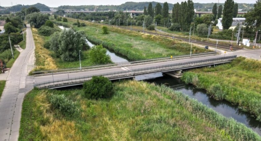 Rusza przebudowa mostu nad Radunią. Kiedy nastąpi otwarcie? - Zdjęcie główne